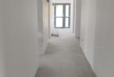 Spatiu comercial nou.Spatiu birouri - 10