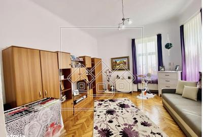 Casă cu 4 camere cu Canalizare în Ultracentral - 9