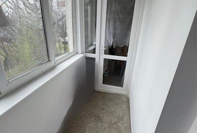 65.000 euro, NEGOCIABIL, 2 camere, 2 balcoane, etaj1, 57mp, Tiglina2 - 4