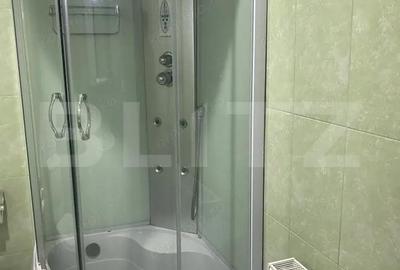 Spațiu comercial, de 1,800 mp, în Central - 3