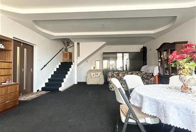 Casă individuală cu 5 camere cu Canalizare în Central - 38