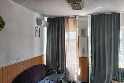 Spațiu comercial, de 20 mp, în Central - 3