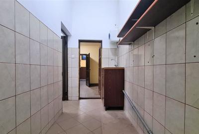 Spațiu comercial, de 320 mp, în Săvinești - 10