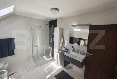 Casă cu 4 camere în Rontău - 2