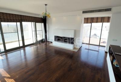 Casă individuală cu 10 camere cu Canalizare în Floreasca - 22