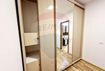 Casă cu 4 camere cu Teren 1065 Mp în Preajba - 1