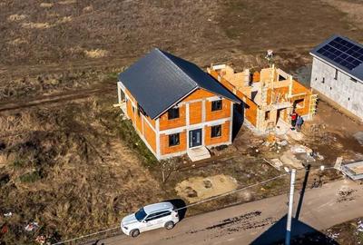 Casa spa?ioasa in cartier reziden?ial in expansiune Tisa Noua, Arad - 3