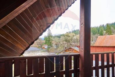 Casă cu 5 camere cu Teren 661 Mp în Clăbucet