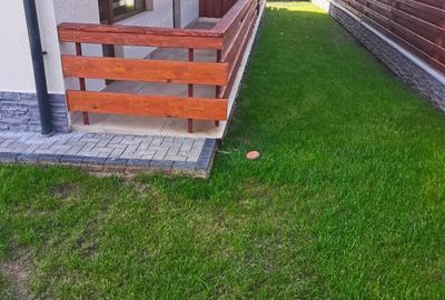 Apartament cu 3 camere decomandat în Bușteni - 1