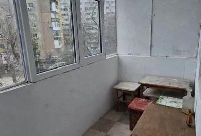 Apartament cu 2 camere decomandat în Lujerului