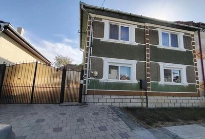 Casă cu 7 camere cu Teren 1895 Mp în Haieu - 8