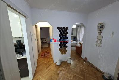 Apartament cu 3 camere decomandat în Mănăștur