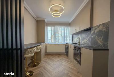 Apartament cu 2 camere decomandat în Ultracentral