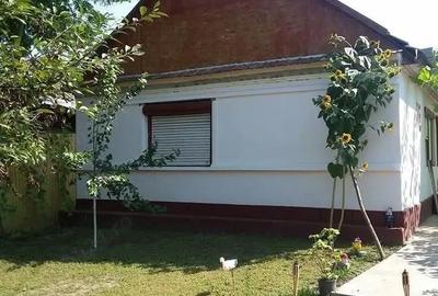 Casă cu 2 camere cu Teren 2870 Mp în Central - 1