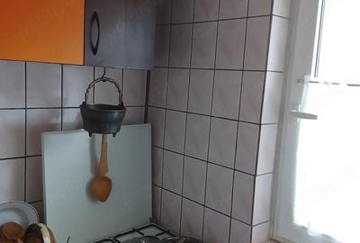 Garsonieră semidecomandată în Girocului - 4