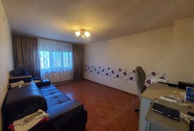 Vanda schimb apartament 3 camere, decomandat, 2 balcoane, 2 bai, 4 4 - 5