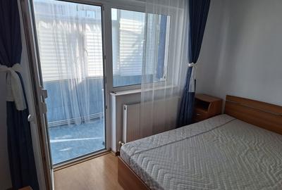 Apartament cu 2 camere decomandat în Km 5 - 2