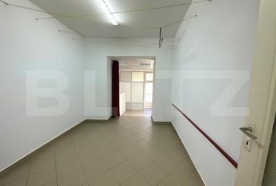Spatiu comercial de vanzare,Cetate,vad excelent - 1