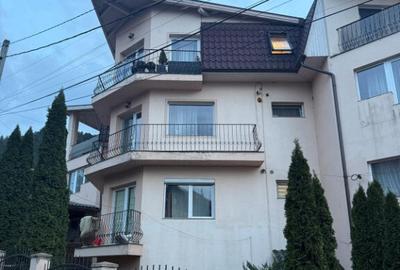 Garsoniera Brasov Bunloc intrare din DN1 - 2