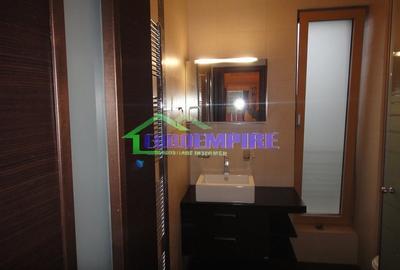 Apartament cu 3 camere decomandat în Km 5 - 14