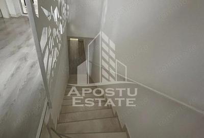 Casă cu 5 camere cu Canalizare în Dumbrăvița - 5