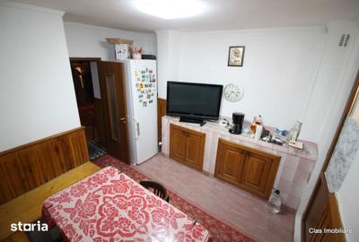 Apartament cu 4 camere decomandat în Central - 7