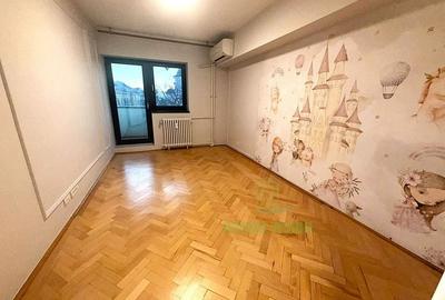 Apartament cu 3 camere decomandat în Splaiul Unirii - 2