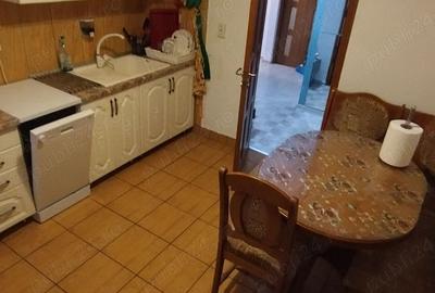 Apartament 3 camere, decomandat, 75 mp, et.4 - 2
