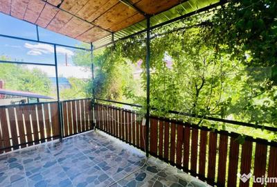 Casă cu 3 camere cu Teren 374 Mp în Central - 5