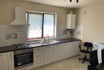 Casă cu 4 camere cu Teren 450 Mp în Braytim - 2