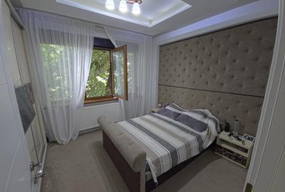 Apartament cu 4 camere decomandat în Central - 3
