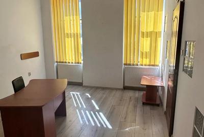 Birou de inchiriat, vis a vis Tribunal, Parcul Bolyai - 2