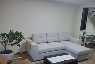 Casă cu 4 camere cu Teren 300 Mp în Km 5 - 1