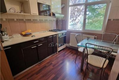 Apartament 4 camere et 1 str Bucuresti zona 700 Apartament 4 camere et 1 str Bucuresti zona 700 - 3