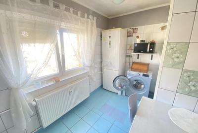 Apartament cu 3 camere decomandat în Rahova - 12