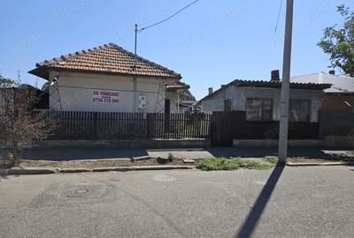 Casa de vanzare in Olteni?a, str. Cuza Voda nr. 37, 480 mp