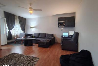 Apartament cu 3 camere, mobilat în 1 Mai