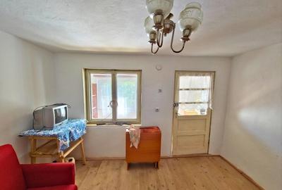 CASA IN BERISLAVESTI - LA 8 KM DE CALIMANESTI - 7