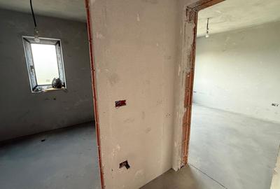 Duplex cu 4 camere cu Canalizare în Moșnița Nouă - 11