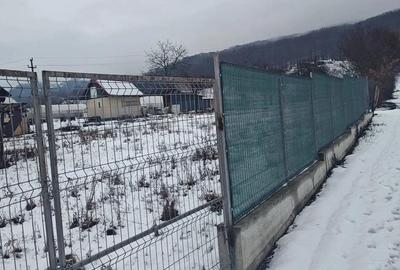 Teren de 2635 mp, în Dăești - 2