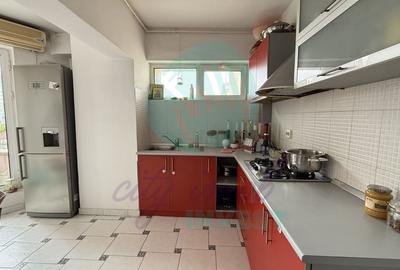 Apartament cu 3 camere decomandat în Calea Călărașilor - 4