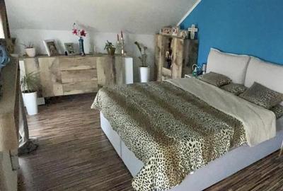 Apartament cu 3 camere decomandat în Dumbrăvița - 1