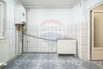 Apartament cu 2 camere decomandat în Bartolomeu - 9