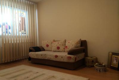 Apartament cu 2 camere decomandat, mobilat în Baba Novac