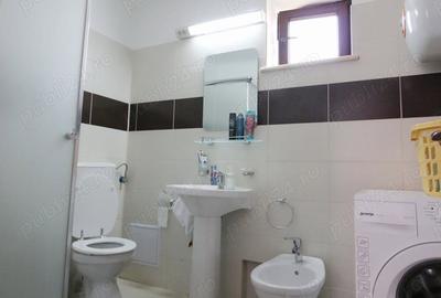 Casă cu 5 camere cu Teren 5707 Mp în Unciuc - 6