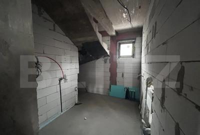 Casă cu 4 camere cu Teren 700 Mp în Central - 7