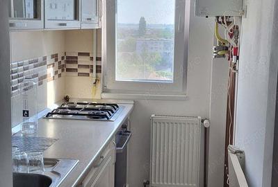 Inchiriez apartament 2 cam.centrala proprie pe gaz ,zona A.Vlaicu , 300 euro - 8