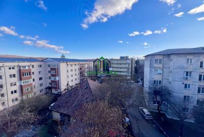 Apartament cu 3 camere decomandat în Nord - 9
