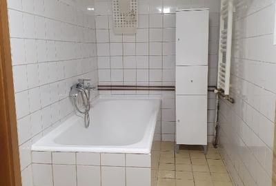 Apart. două camere, direct de la proprietar, mobilat-utilat, loc parcare  inclus - 6