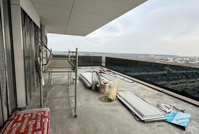 Penthouse cu 5 camere decomandat în Pipera